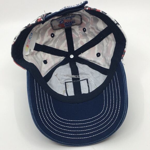 Vintage NASCAR Honoring Our Soldiers Carquest Auto Parts - Picture 9 of 14